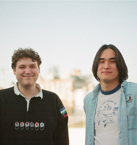0035582130_10.jpg