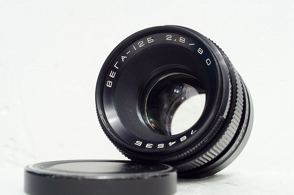 Thumbnail: 蘇俄人像鏡, Vega 12B MC 90mm f2.8, (仿Jena Biometar, 1976年)