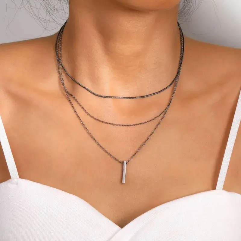 Thumbnail: Three-Layer Stacking Necklace 