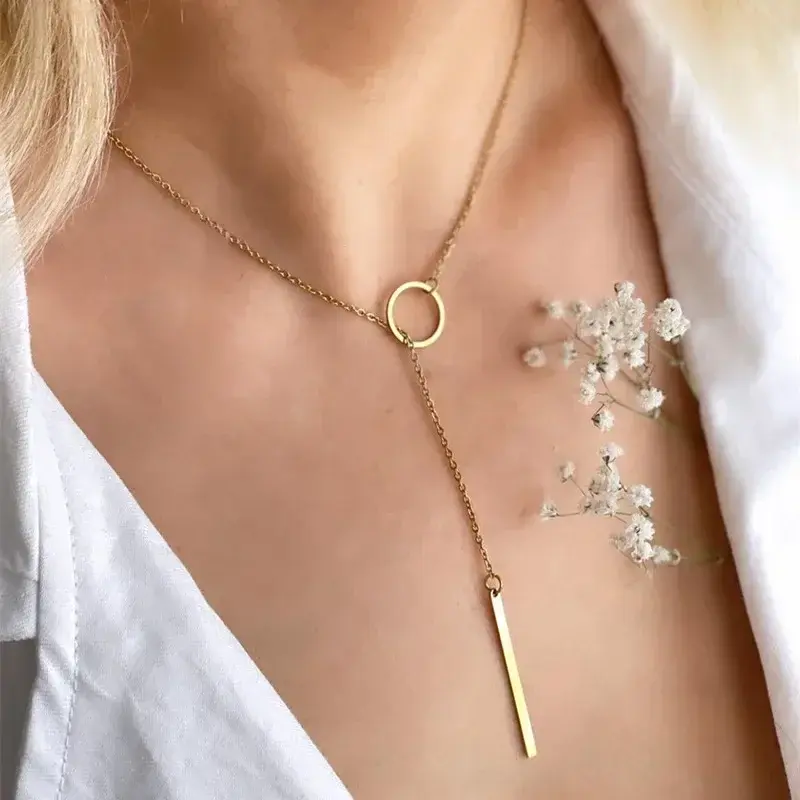 Thumbnail: Three-Layer Stacking Necklace 