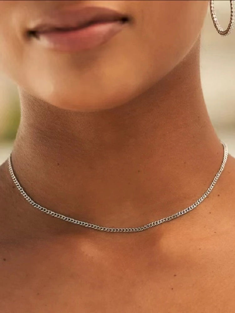 Classic Curb Chain Necklace