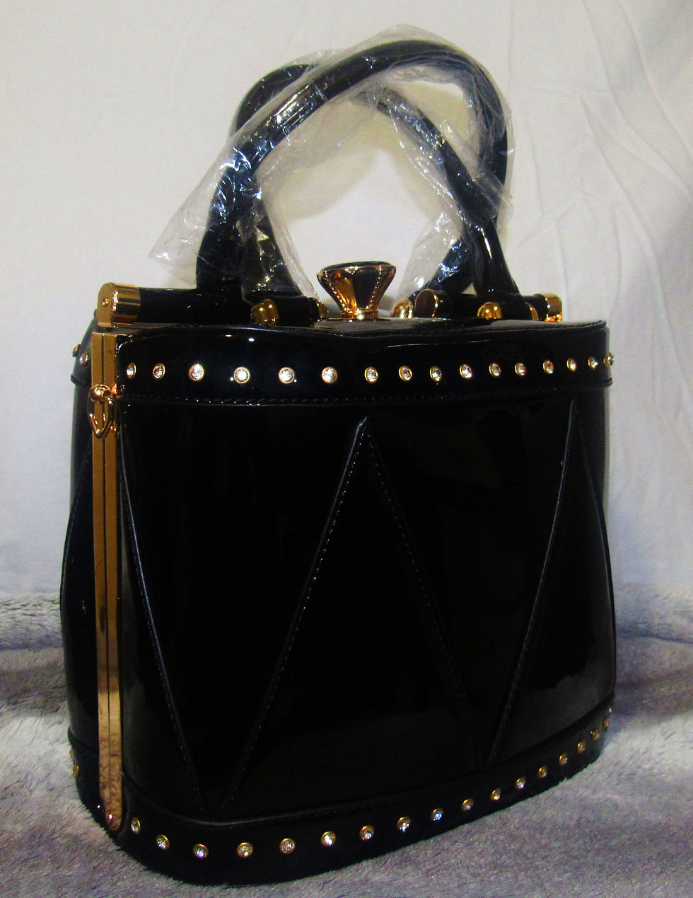 Thumbnail: Bucket-style Handbag