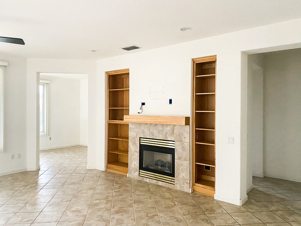 * 995 CASTLEBERRY LANE *