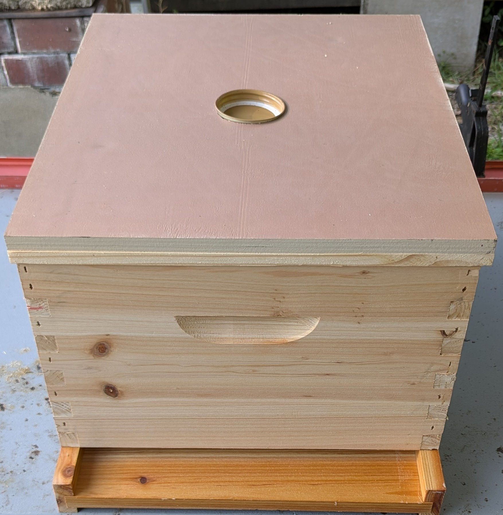 10-Frame Solid Pine Beehive