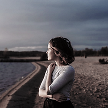 to the sea_bw.png