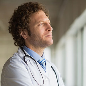 Physician_60349138.jpg