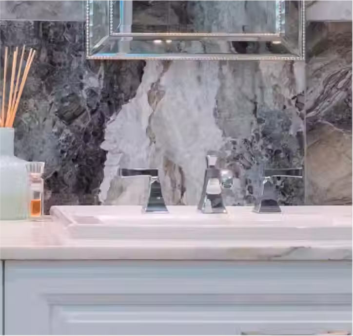機能性と美しさを兼ね備えた水栓金具