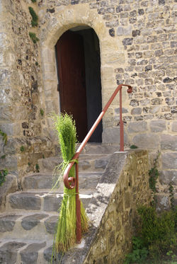 Chapelle Saint-Julien entrée