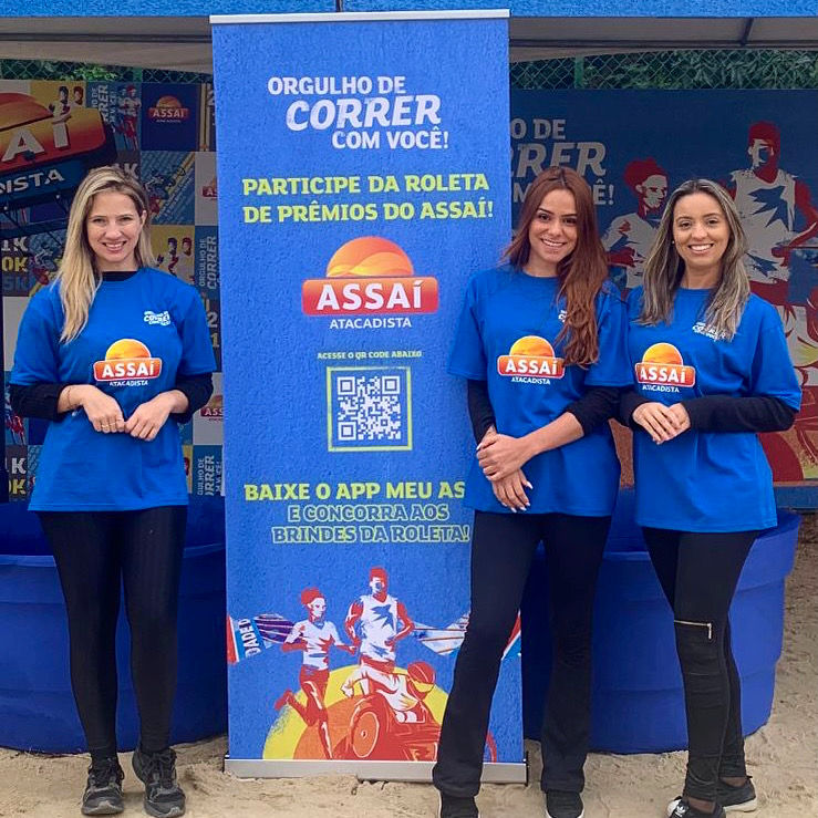 Promotoras na ativação de marca do Assaí Atacadista