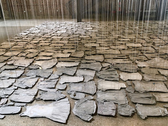 Beili Liu's paradox: Each and Every