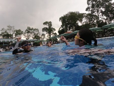 How to Teach Your Baby to Swim: Building Water Confidence