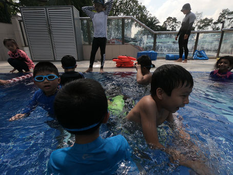 Private vs Group SwimSafer Lessons: Which Is Better?