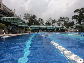 How to Manage Your Weight as a Swimmer: Practical and Healthy Strategies