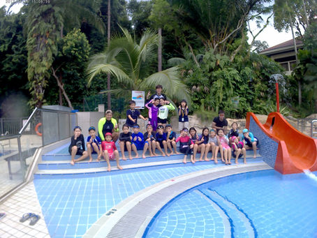 How to Tailor Swim Lessons for Different Age Groups