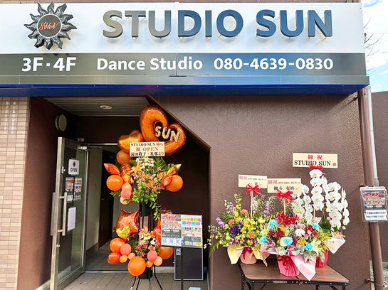 STUDIO SUNの入り口の様子