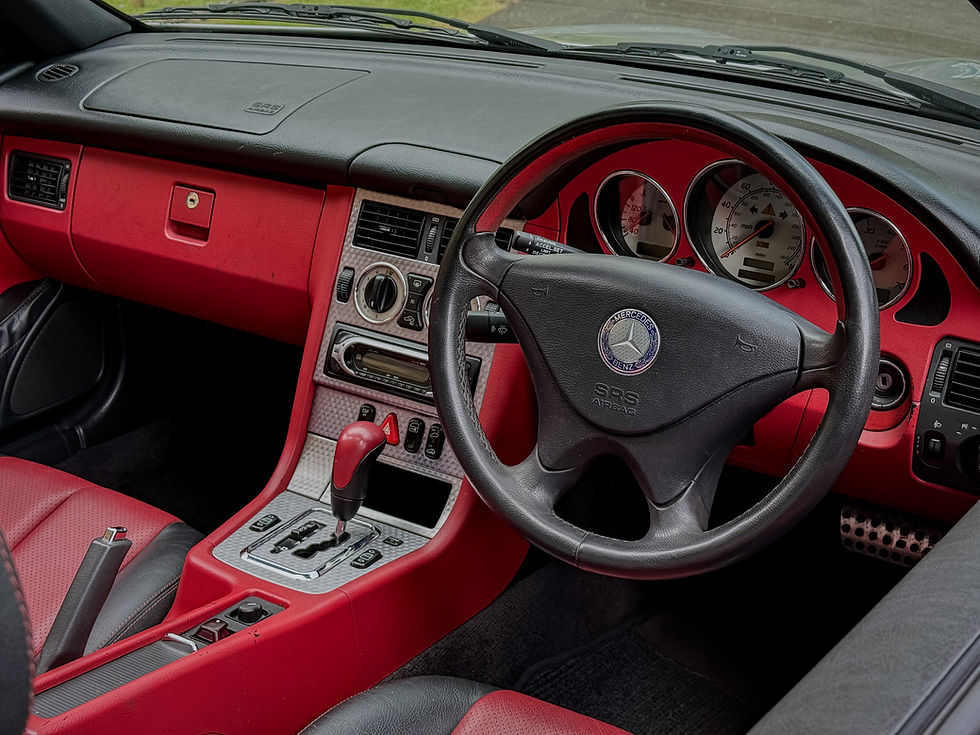 Thumbnail: 2001 Mercedes-Benz SLK 320 3.2 V6 - Brilliant Silver