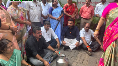 पी-पूर्व’ आणि ‘पी-पश्चिम’ प्रभाग समितीत ‘पाणी’ पेटले!
ठिय्या आंदोलनाला तेजिंदरसिंग तिवानांचा पाठिंबा; महापालिका प्रशासनाच्या आडमुठ्या कारभाराविरोधात सर्वपक्षीय नगरसेवकांची दणकेबाज घोषणाबाजी!