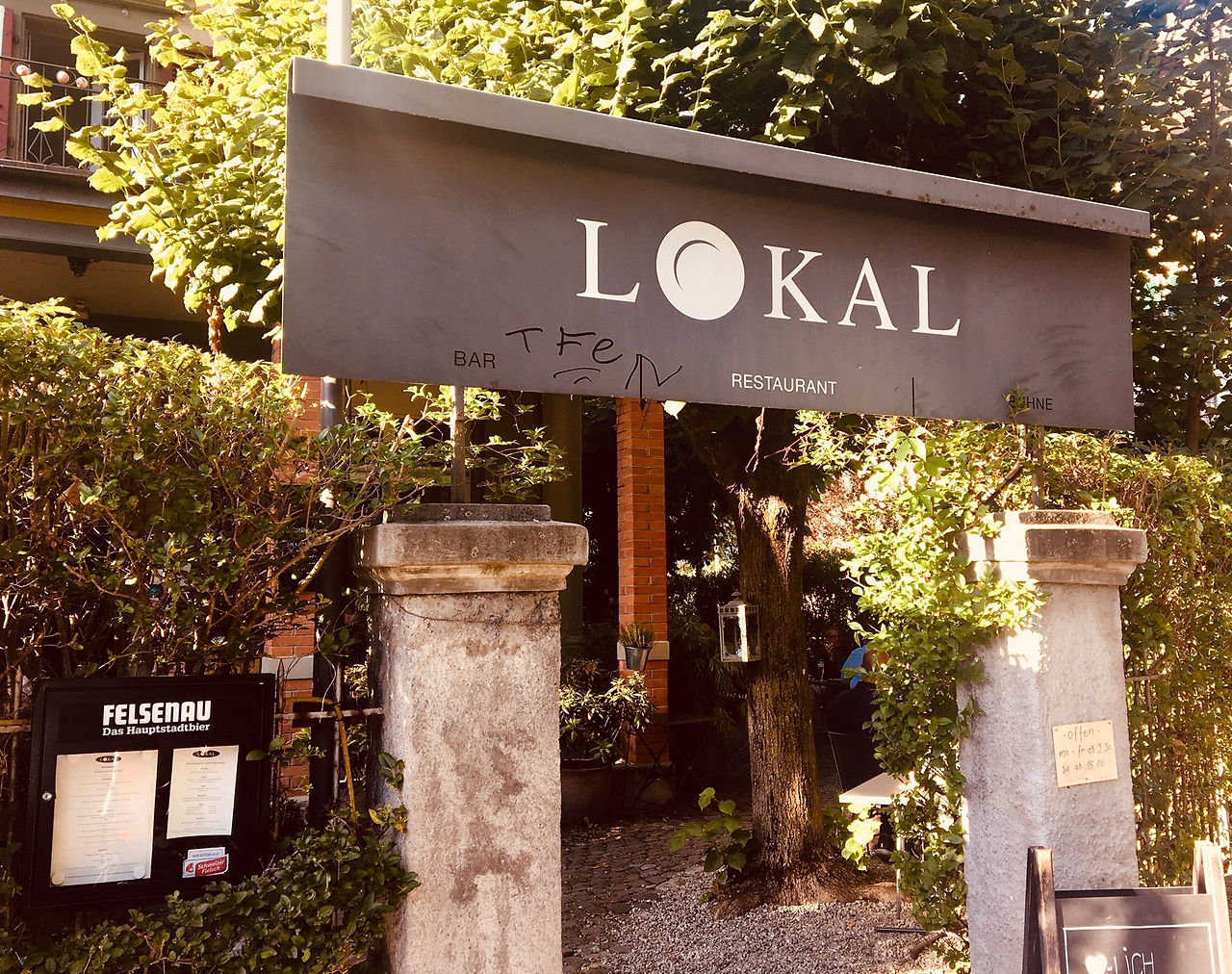 Lokal_01