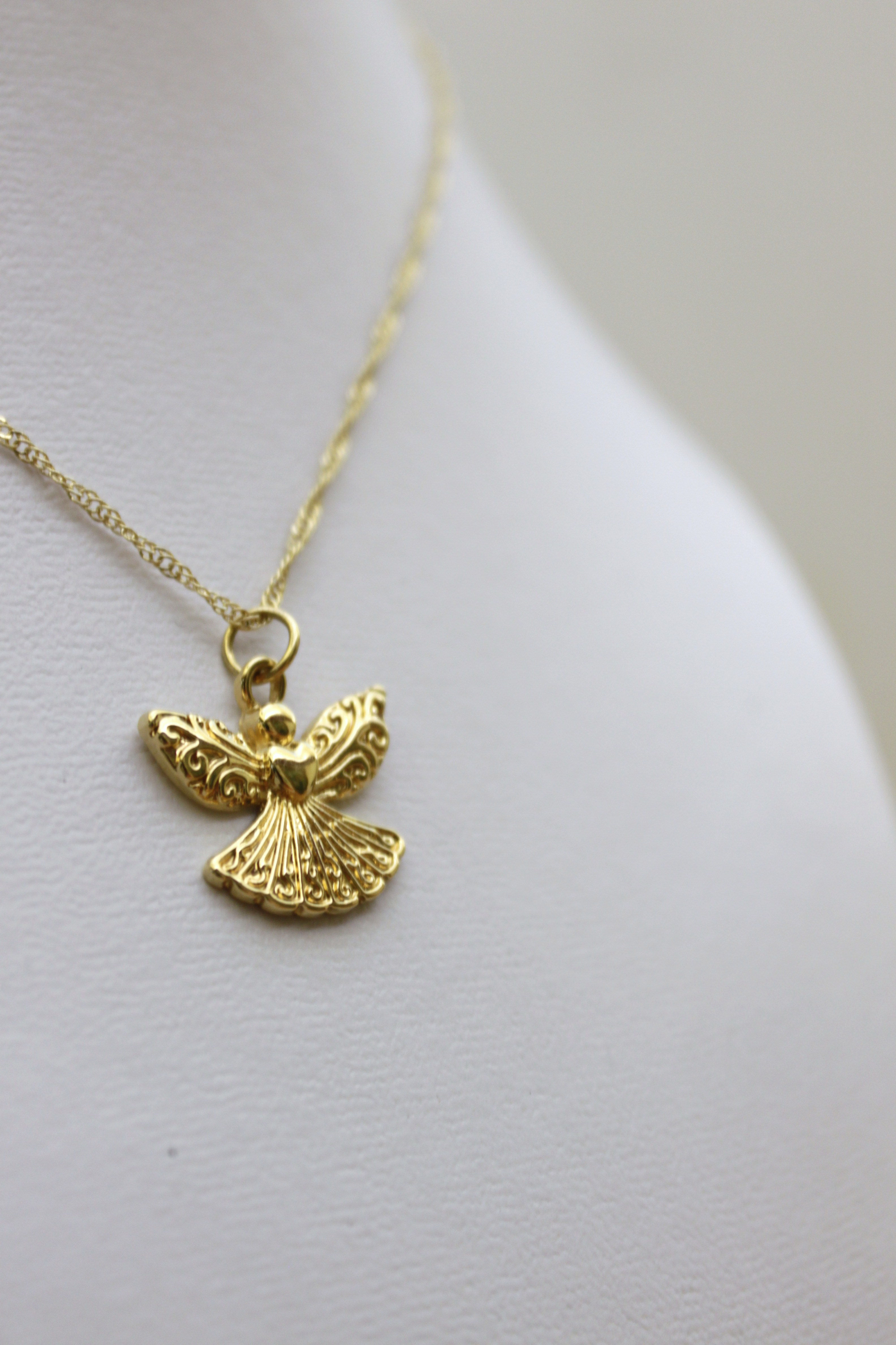 Collar angel corazón