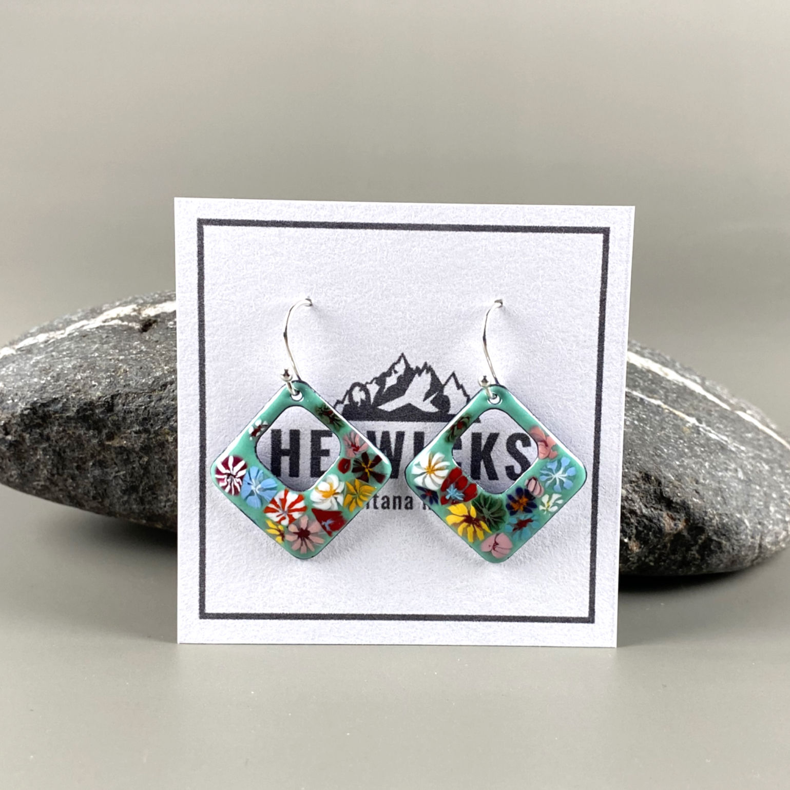 Floral Square Enamel Enamel Earrings