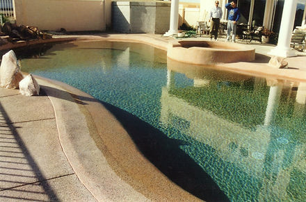 Pool,Spas May 20,06_0016.jpg