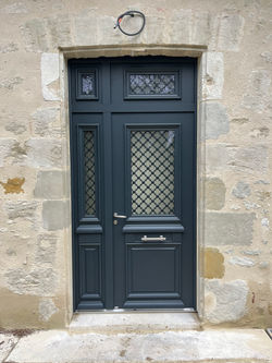 PORTE D'ENTREE
