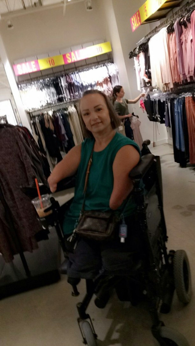 I Love My Extraordinary Life Without Limbs