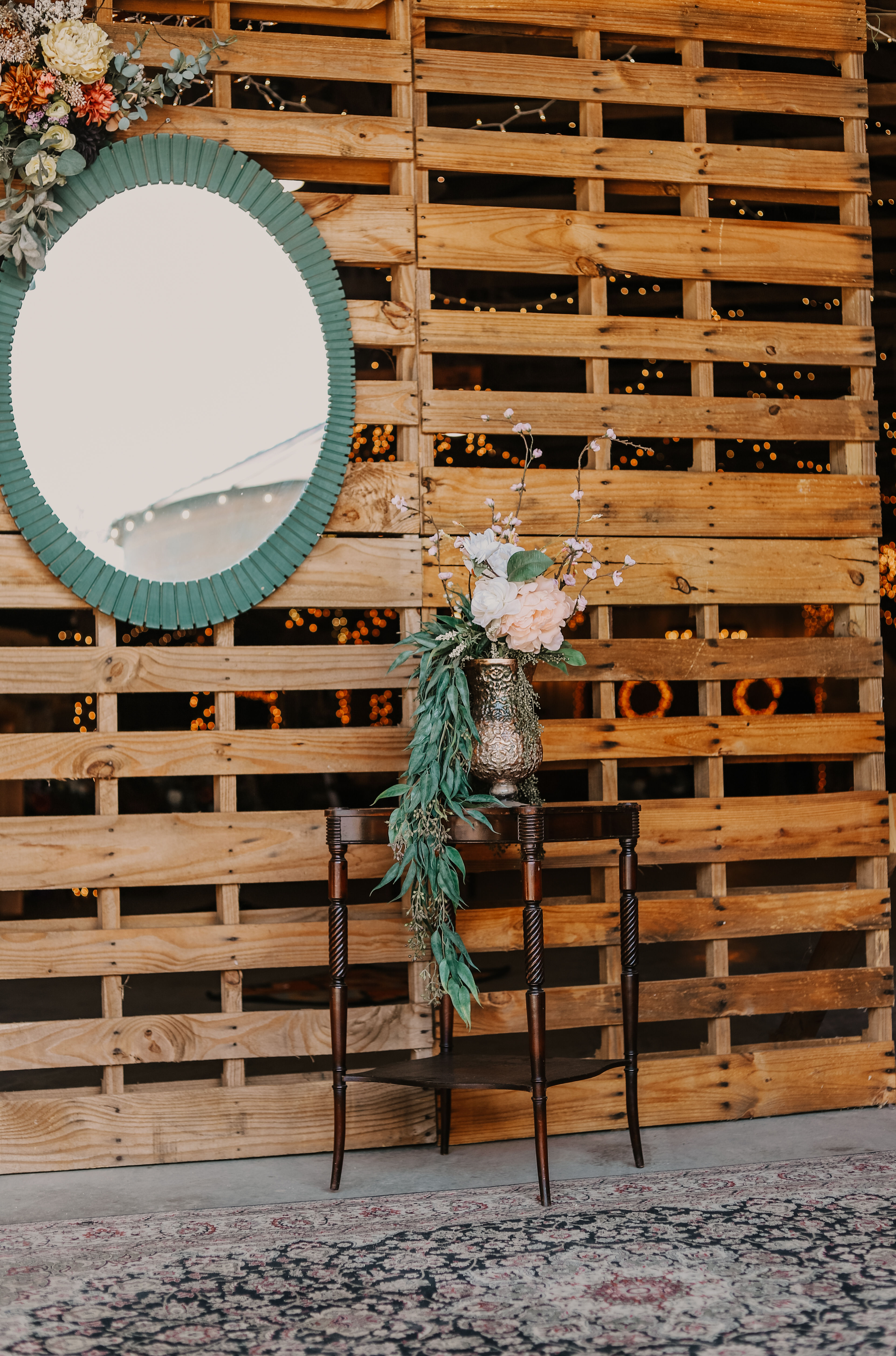 Eloise Unity Table Rental