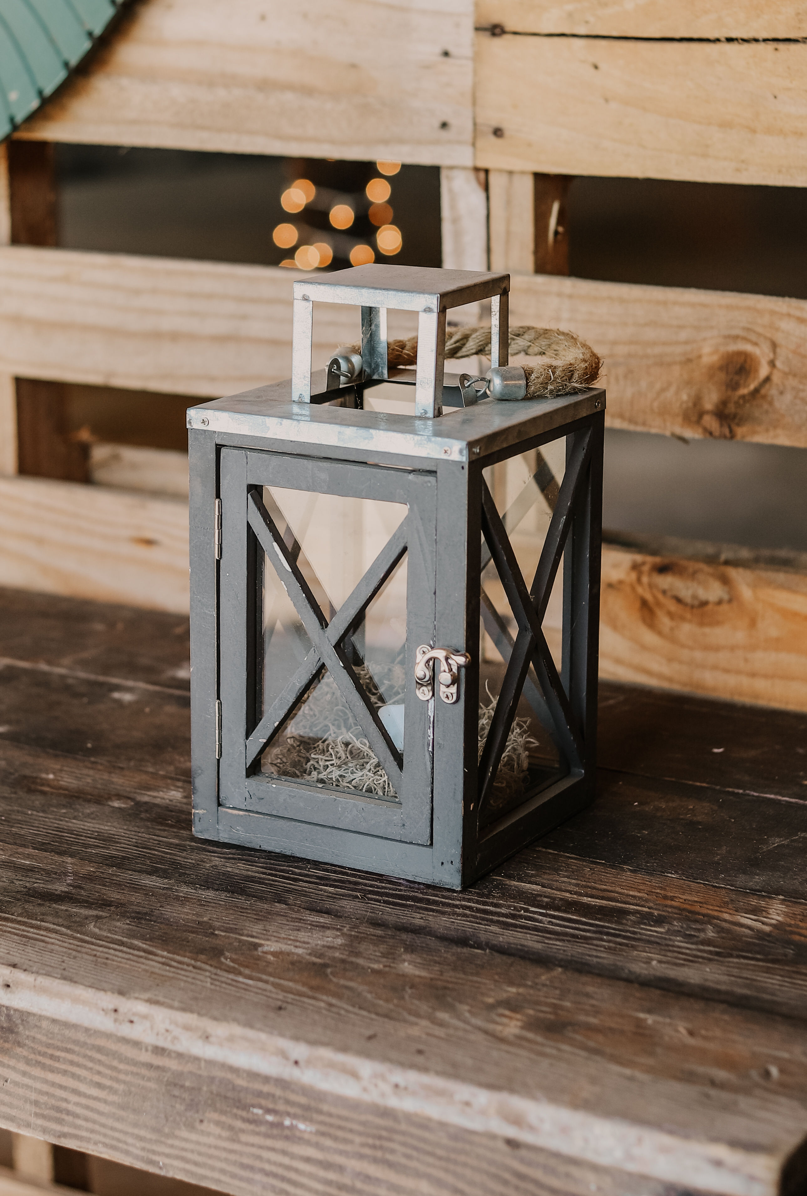 Tin Feel Lantern Rental
