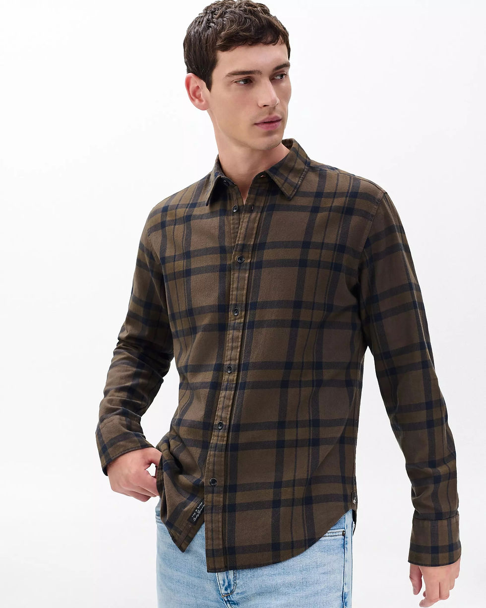 Tomlin Plaid Flannel Shirt – Modern plaid in soft overdyed flannel.