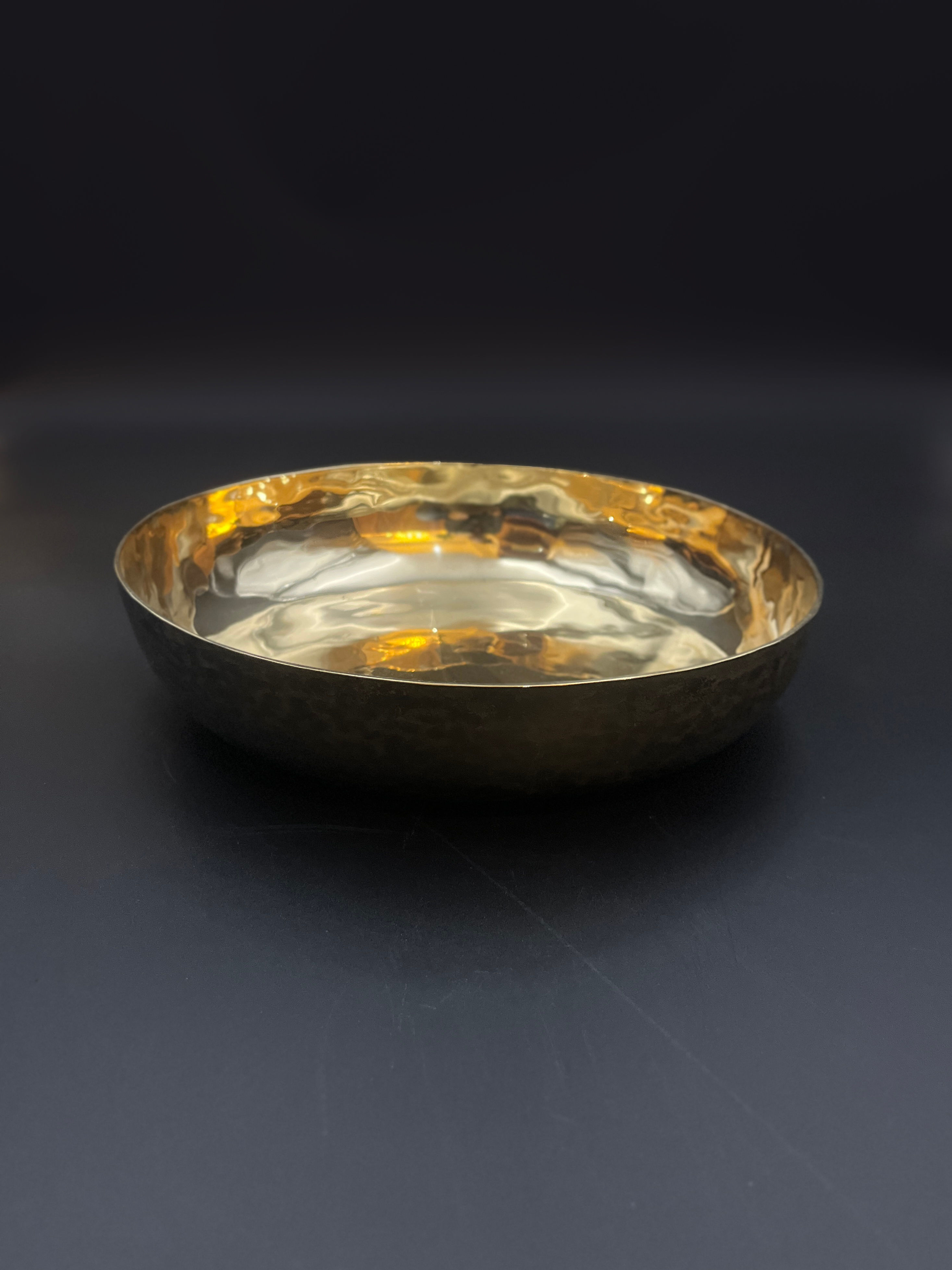 10" Khan Long Hin Hand Hammered Bronze Tray