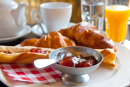 Croissants et Jam