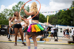 Hula-Hoop, Summer Jam