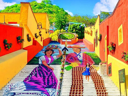 la_escalera_ancha_atlixco.jpg