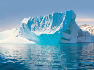 Oldest Iceberg Breaks Free After 37 years!