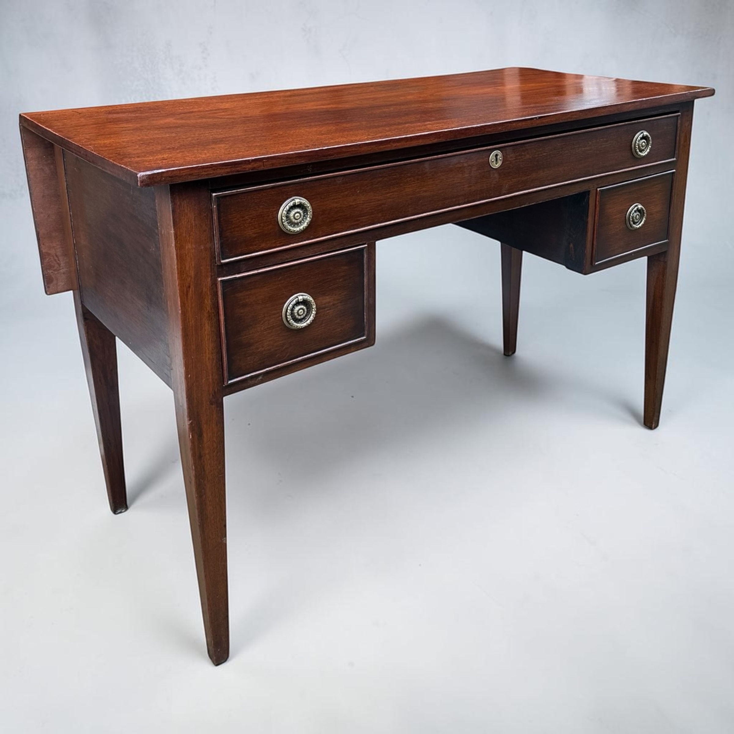 Victorian Mahogany extendable desk