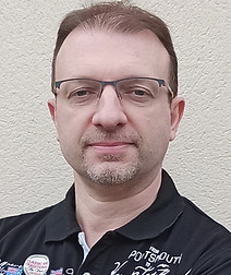 photo moi3_edited.jpg