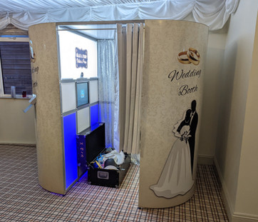 Classic Oval Wedding Photo Booth Hire South Wales