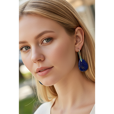 Lapislazuli Edelstein Ohrringe in tiefem Blau mit goldenen Einschlüssen, handgefertigt im Boho Stil – Midnight Soul für inner