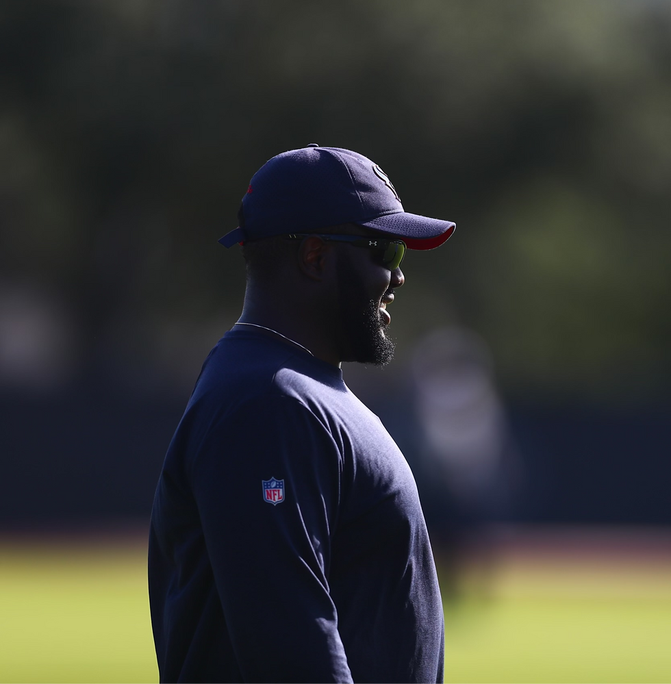 Steven Price at NFL Football Practice