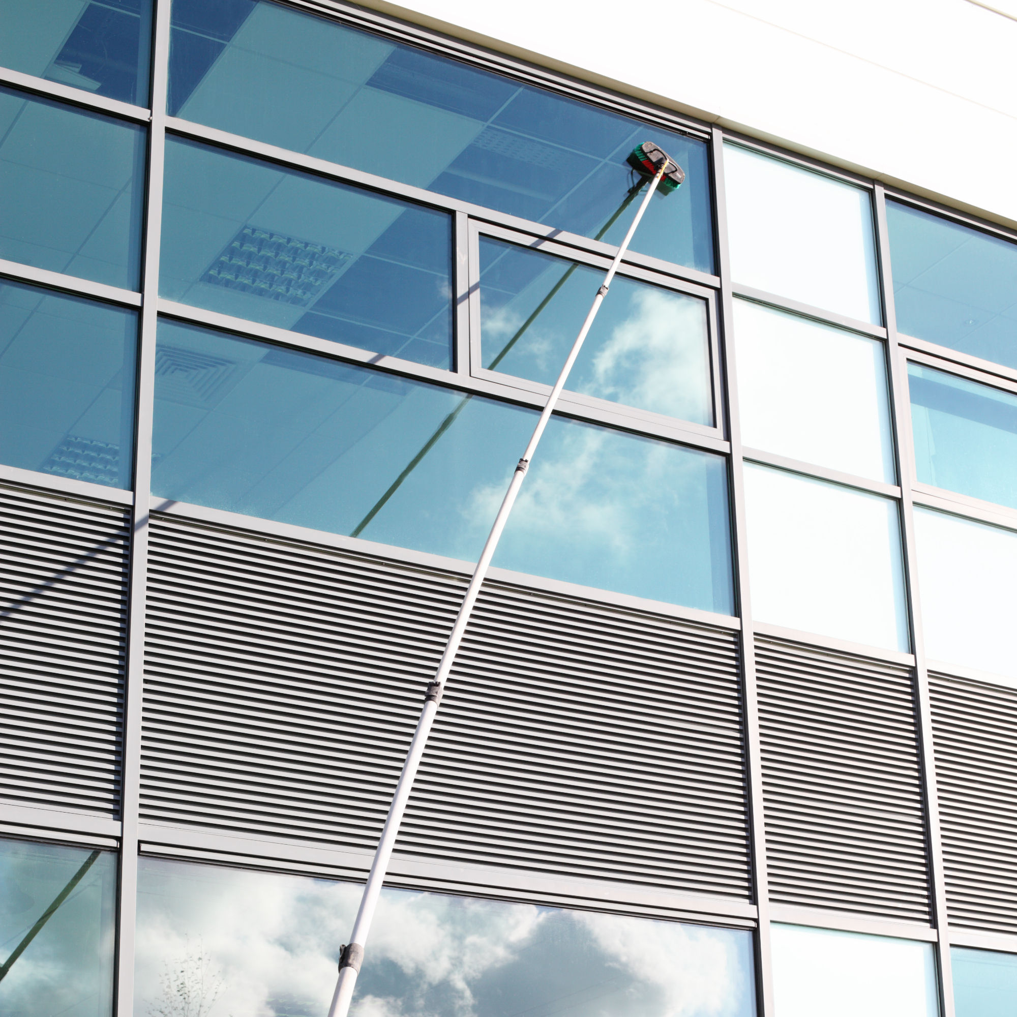 High reach window cleaning
