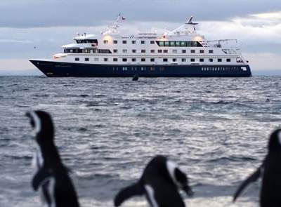 Australis Expeditionskreuzfahrten