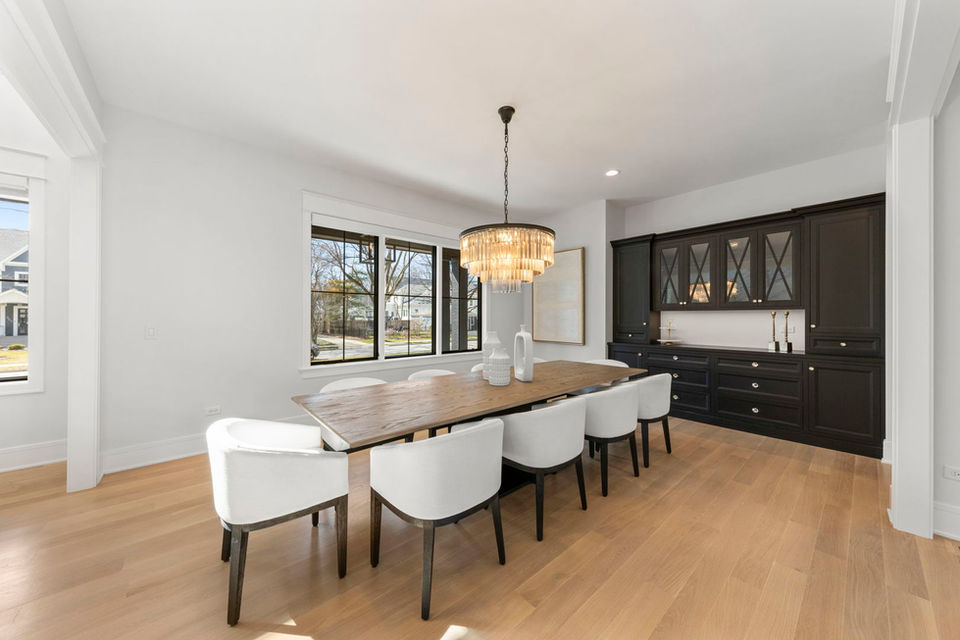 Dining Room Julian.jpg