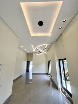 Salas de visita e jantar