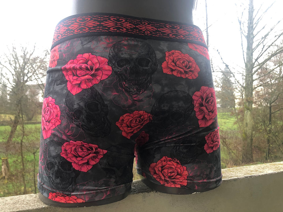 Thumbnail: Retro Boxer "Scull Roses"