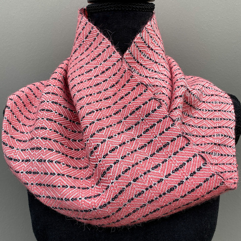 Geranium Mountaineer Cowl