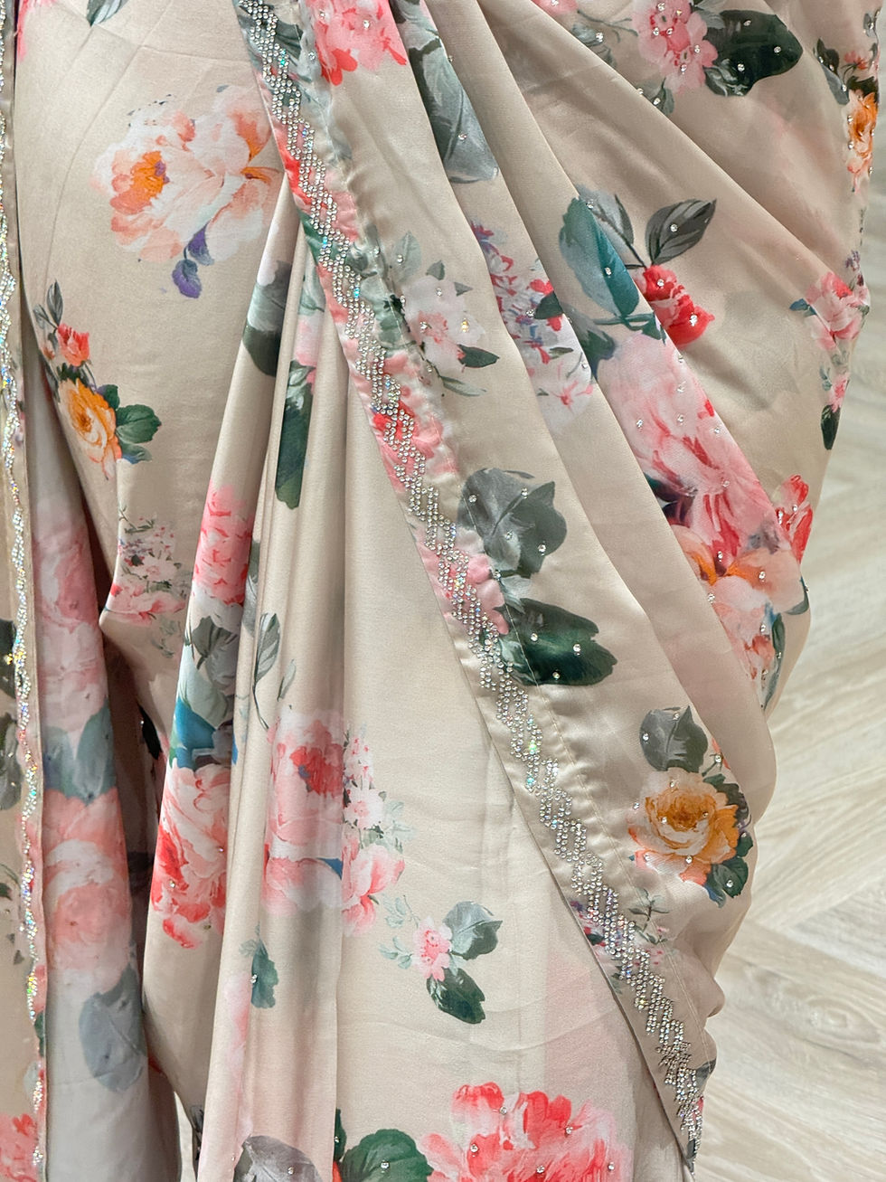 Thumbnail: Printed Saree - stitched blouse