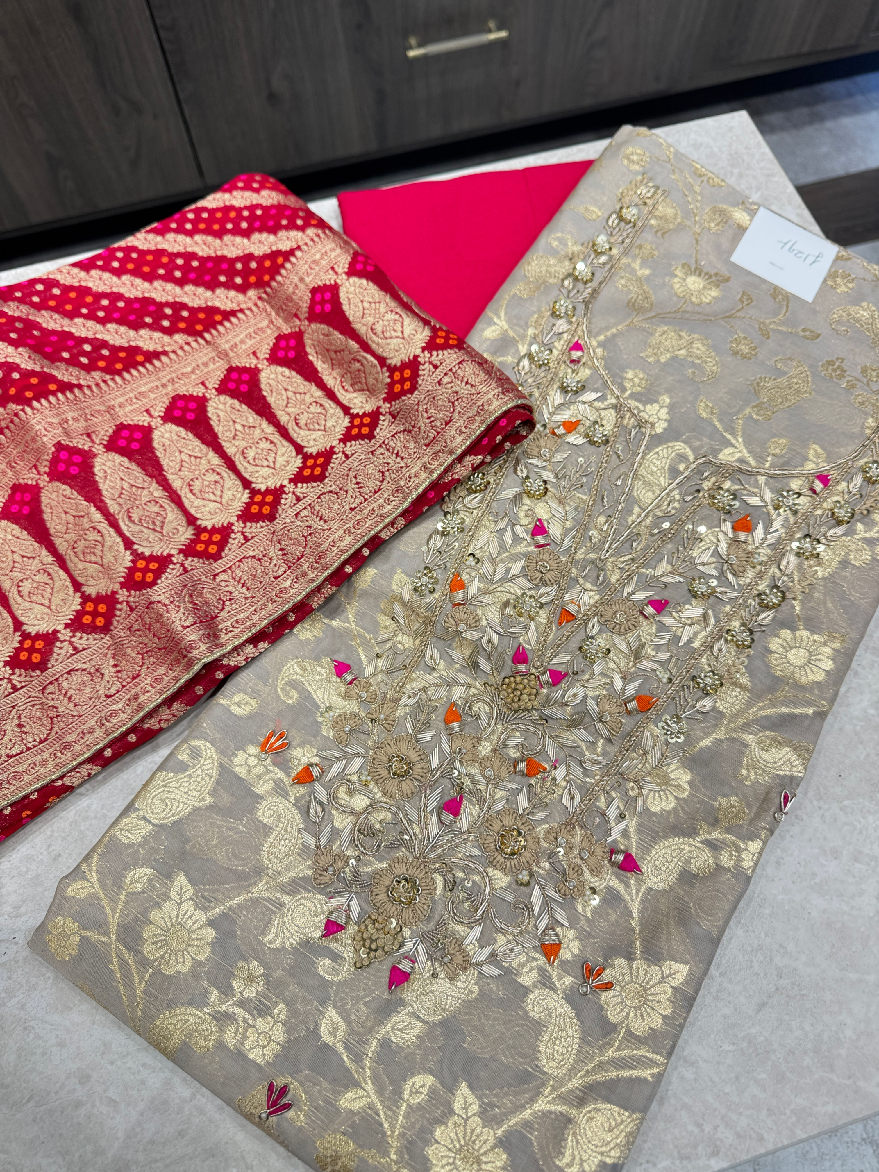 Banarsi Unstitched Suit with Bandani Dupp