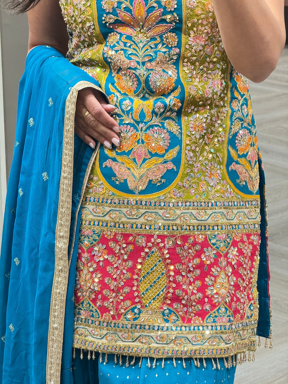 Thumbnail: Turquoise Colourful Salwar Suit - Size 38
