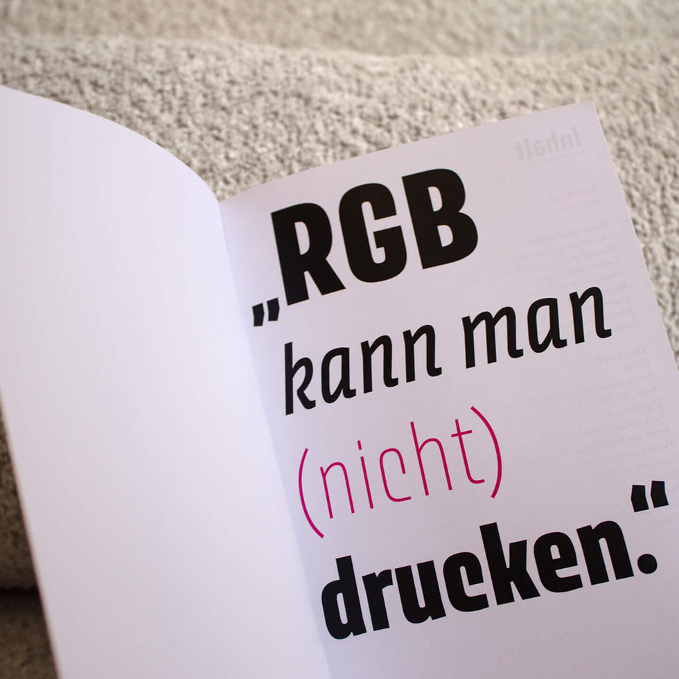 Editorial Design und Typografie-Konzept für Printpublikation mit typografischem Statement